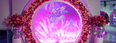 第68届摩纳哥玫瑰慈善舞会耀眼呈现，缔造传奇！